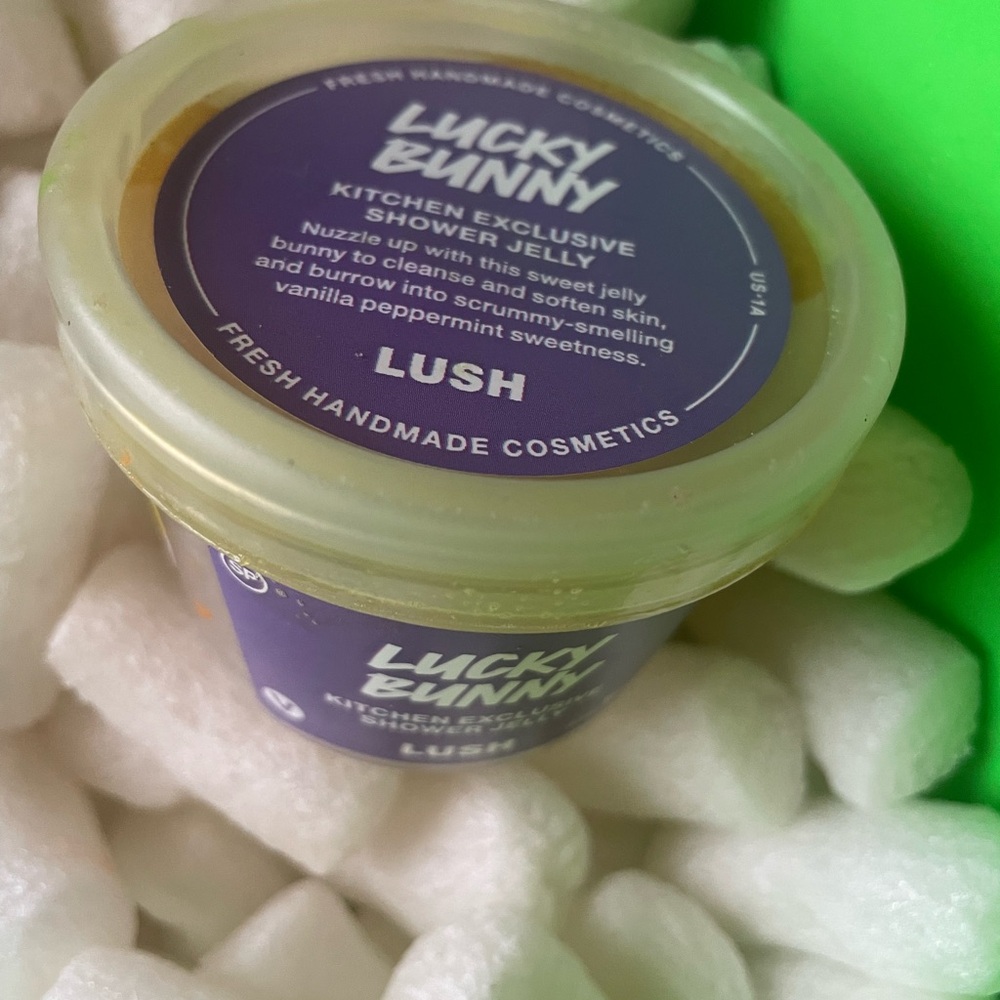 LUSH Lucky Bunny Shower Jelly - Purple